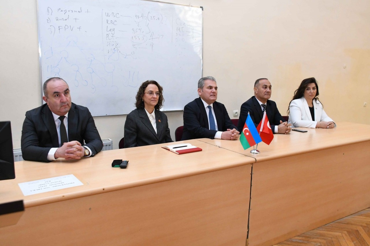 Türkiyənin Azərbaycandakı səfirliyinin təhsil müşaviri ADAU-da olub - FOTOLAR